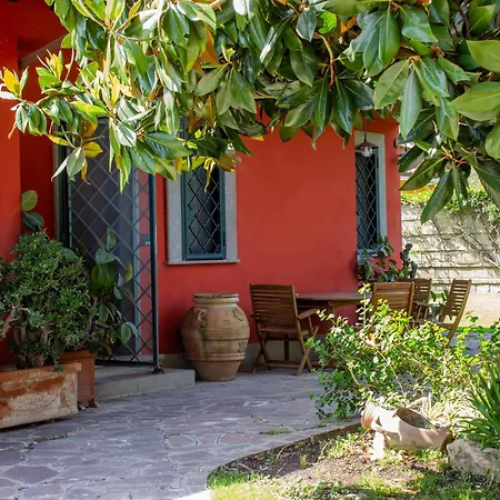 Villa Ninfea Wonderful Garden, Business & Relax *