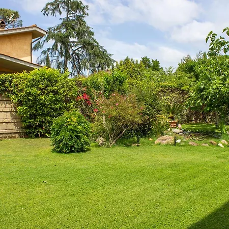 Ninfea Wonderful Garden, Business & Relax *