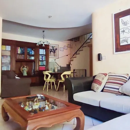 Villa Ninfea Wonderful Garden, Business & Relax